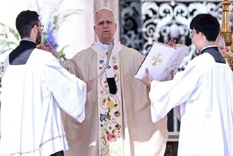 León XIV convoca una vigilia de oración por la paz el 11 de abril
¡Que quienes tienen el poder de desatar guerras, elijan la paz! fue una de las exclamaciones realizadas por el papa, en rechazo al conflicto en Medio Oriente.