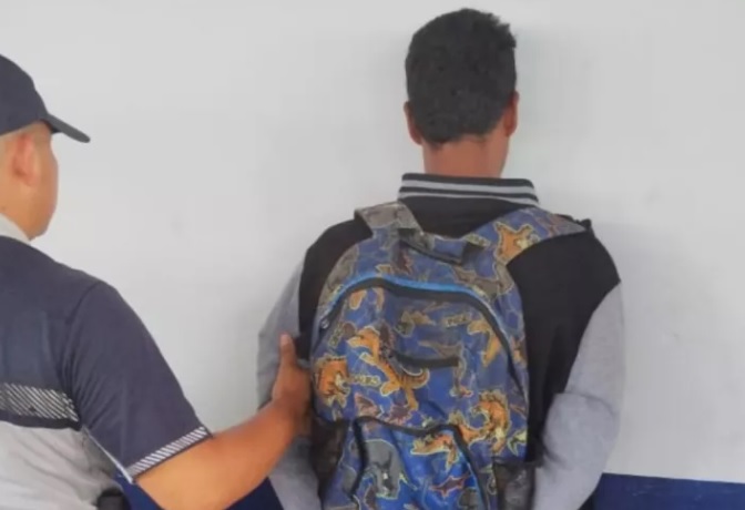 Hombre se mete al Minsa, priva de libertad, roba y agrede a funcionaria 
El hombre fue detenido posteriormente. Hoy, el Minsa indica que se activaron los protocolos tras el hecho ocurrido ayer, en la regional de Colón.