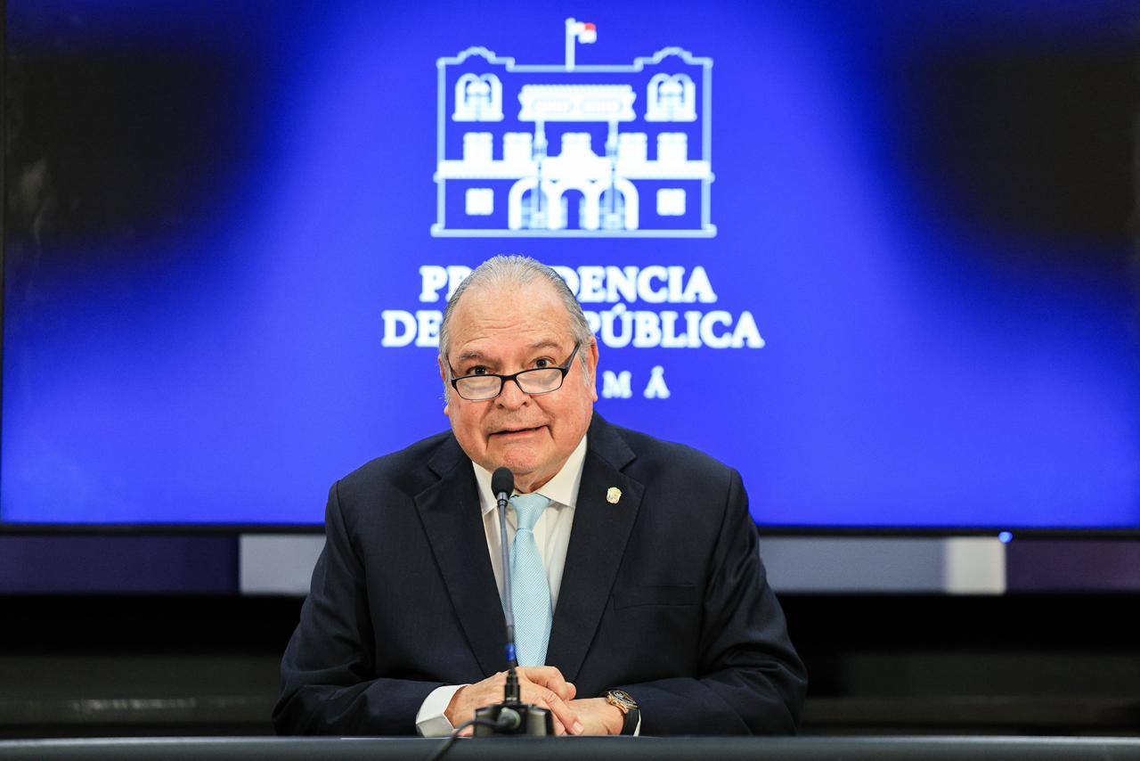 MOP mantendrá vigilancia en el puente de las Américas 
Se dejó claro que camiones, vehículos pesados y los llamados “diablos rojos” no podrán cruzar, salvo unidades de emergencia.