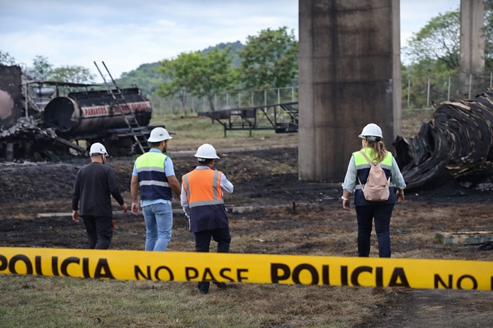 Informe: Puente de las Américas aguanta, pero sigue límite de 10 toneladas 
Los especialistas confirmaron que no se detectaron daños críticos en las zonas evaluadas,