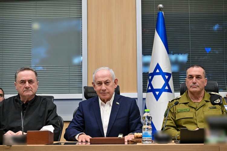 El primer ministro israelí, Benajmín Netanyahu, anunció que su Gobierno iniciará negociaciones directas con Líbano para desarmar a Hizbulá. Foto. EFE