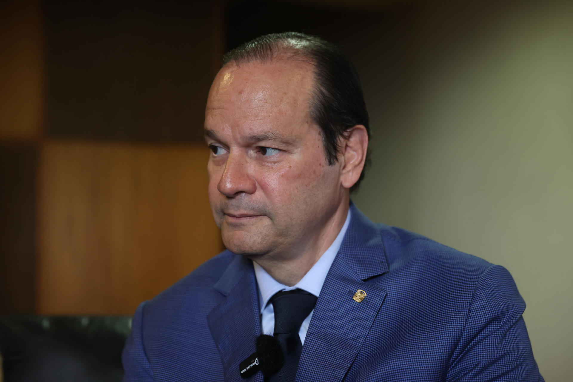 Canciller rechaza uso del estrecho de Ormuz con 