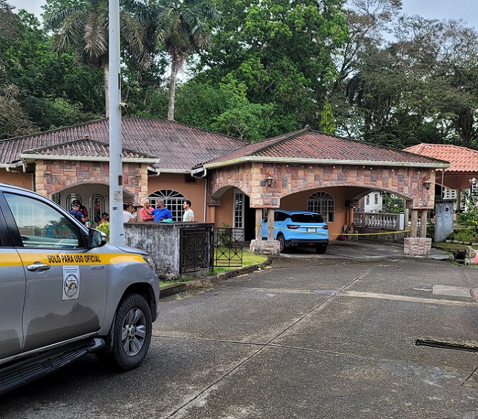 Golpean, amordazan y roban en casa de la directora del Mides en Colón