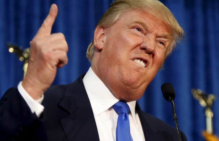 Trump anuncia que EE.UU. va a tomar el control del estrecho de Ormuz 
Aseguró que cualquier ataque contra buques estadounidenses o civiles será respondido con fuerza, y dijo que las tropas están listas para actuar “en el momento apropiado”.