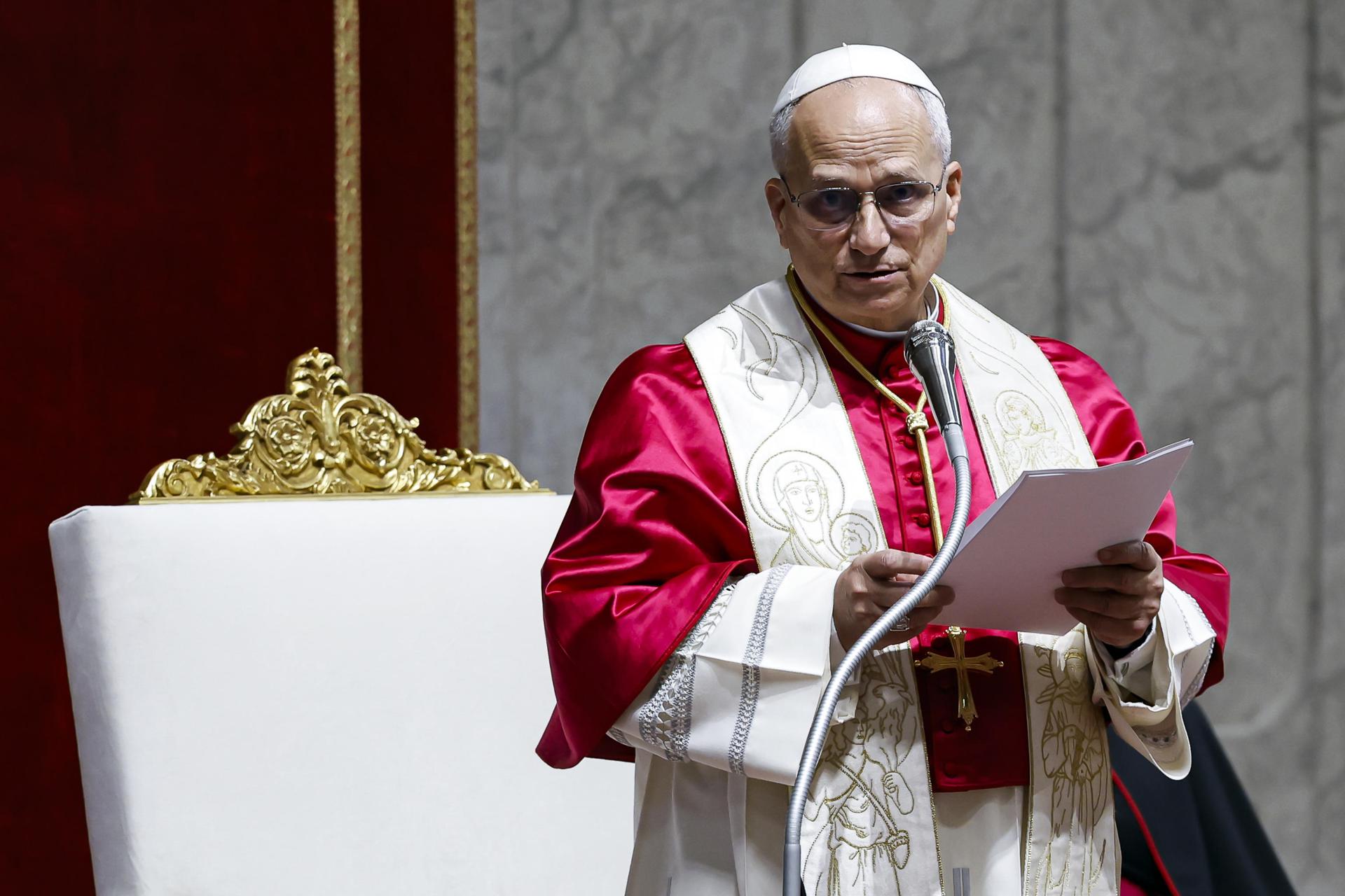 Trump tilda al papa León XIV de “débil” en política exterior. /Foto: EFE