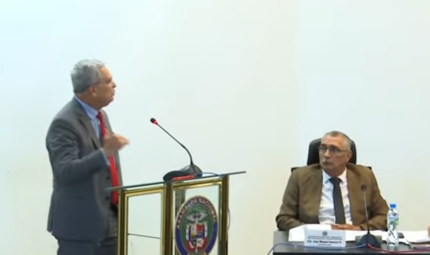 Jaime Barroso niega ser el ungido a magistrado, pero dice que tiene los votos 
El magistrado Alfredo Juncá presentó su sustento para optar por la reelección, enfocando en los avances de la modernización digital