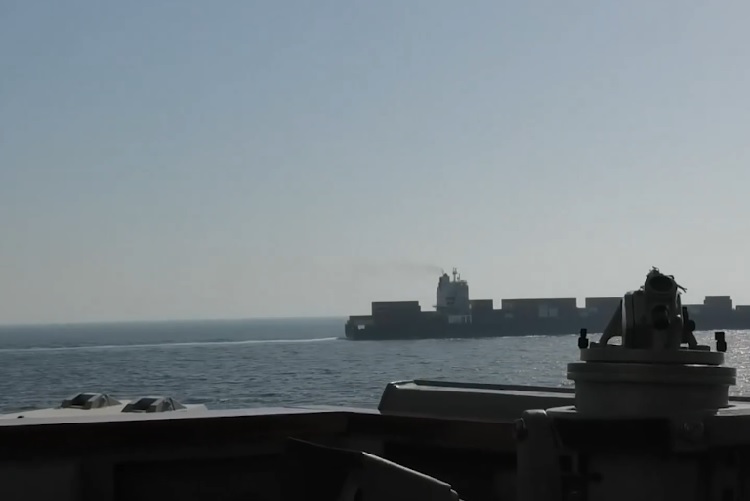 El Comando Central de las Fuerzas Armadas de Estados Unidos (Centcom), a cargo de las operaciones del Ejército en Oriente Medio, precisó en un comunicado que realizaron "repetidas advertencias". @CETCOM