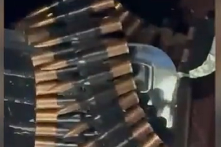 Se identificaron terroristas armados de Hamás operando en el norte de Gaza, cerca de las tropas de las FDI desplegadas en la zona de la Línea Amarilla. Foto. @IDF