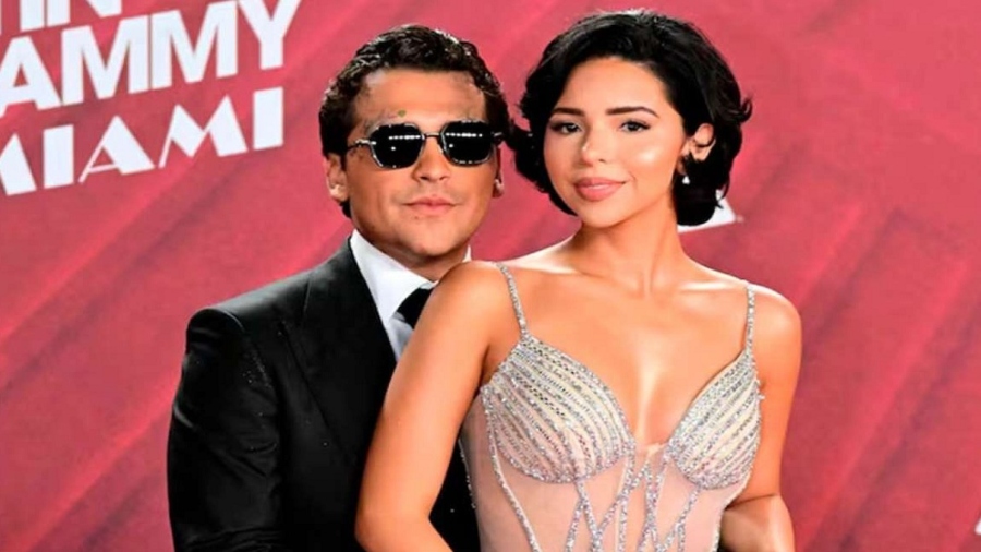 #ShowCri Nodal blindó su fortuna a nombre de su papá tras casarse con Ángela