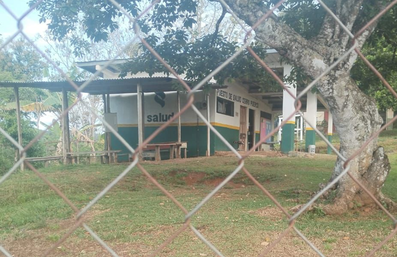 #NacionalCri Se llevaron siete pacas de cremas nutricionales e insumos médicos.