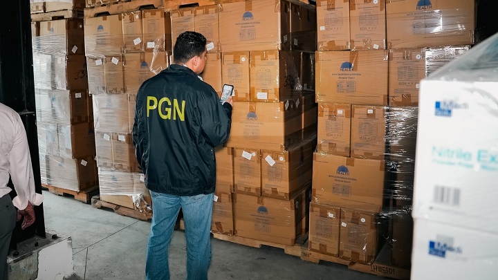 #SucesosCri Esta diligencia se vincula a investigaciones adelantadas tras 65 denuncias, por la posible alteración del sistema para la adjudicación de pensiones o jubilaciones