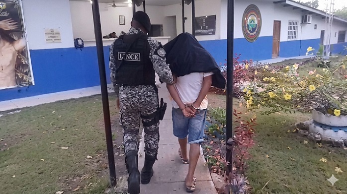 #SucesosCri Este horroroso hecho ha consternado a los residentes de El Copé, ya que el sector se caracteriza por ser un área tranquila donde este tipo de agr3s1ones monstruosas no suelen ocurrir.