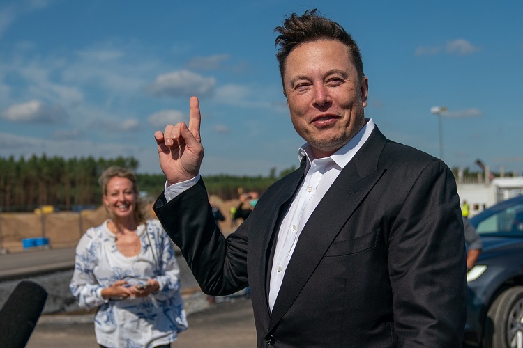 La Justicia francesa va tras Elon Musk por escándalo en la red social X
