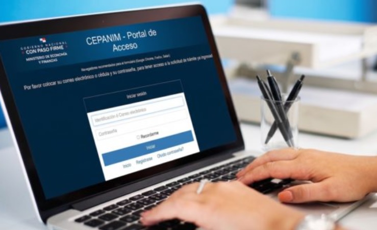 Gobierno pone reglas al pago de CEPANIM y fija calendario de redención 
La coordinación general del proceso quedará en manos del Ministerio de Economía y Finanzas (MEF), encargado de validar beneficiarios, emitir y entregar los certificados.