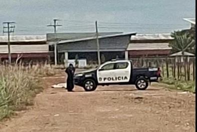 ¡Susto en Aguadulce! Reportan cadáver en la pista y... era un perro 
Los vecinos comenzaron a llamar a la Policía, entre vecinos especulaban de quién se trataría mientras que el movimiento policial en el área aumentó.