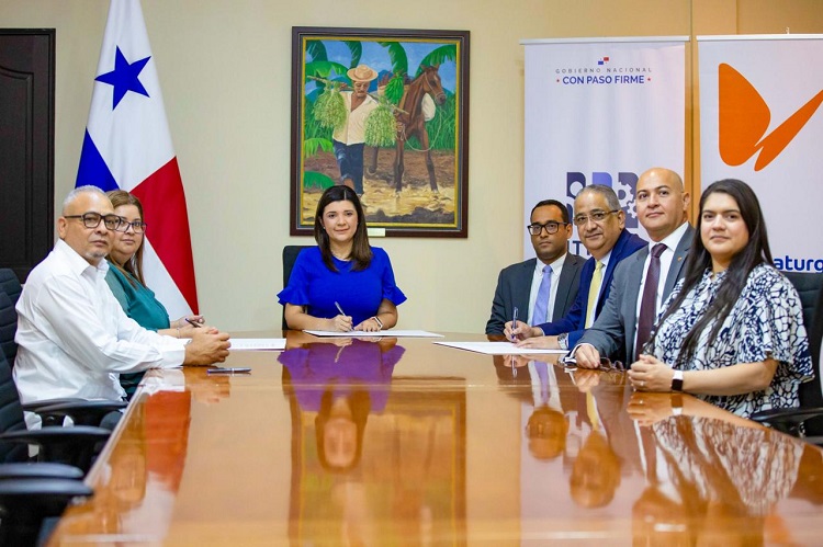 Naturgy y grupos sindicales refrendan la VII Convención Colectiva de Trabajo 