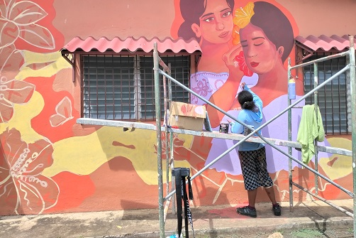 Pedasí se pinta de cultura con 10 murales llenos de historia
La iniciativa es organizada por el Comité Pedasí Colorido con el respaldo del Municipio de Pedasí,