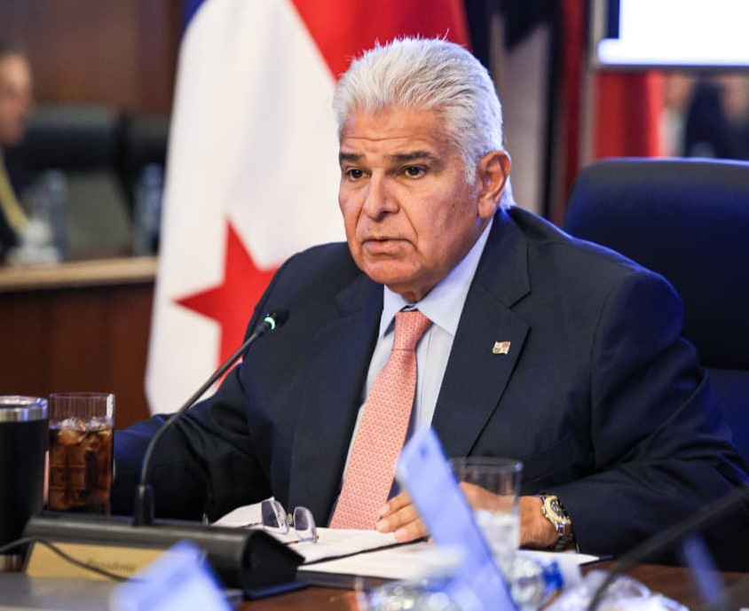 #NacionalCri Las reuniones de trabajo abordarán la cooperación en asuntos marítimos, la captación de inversiones griegas en la plataforma logística panameña y la promoción de licitaciones del Canal de Panamá.