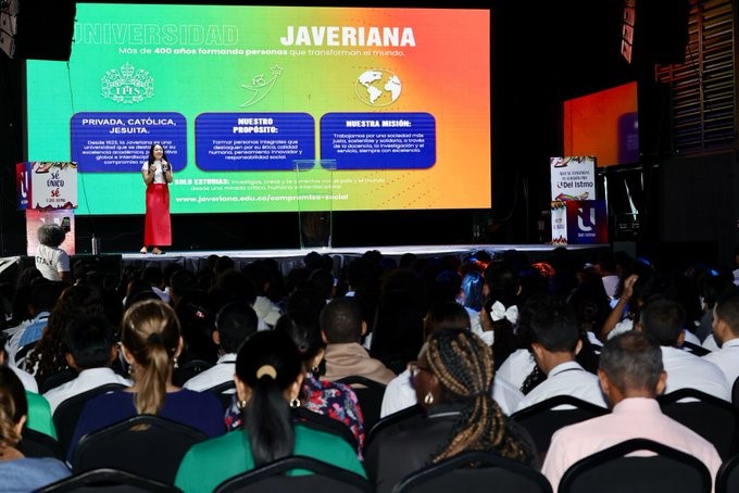 #NacionalCri La Expo, organizada bajo el lema "Des