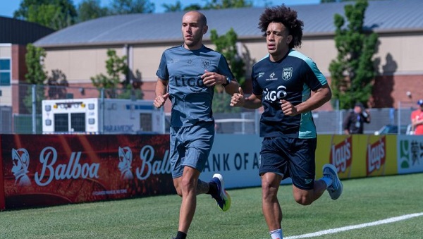 Adalberto 'Coco' Carrasquilla realiza un trote durante el entrenamiento de este viernes en el campamento base de Panamá en el Nottawasaga Resort. Foto: FPF