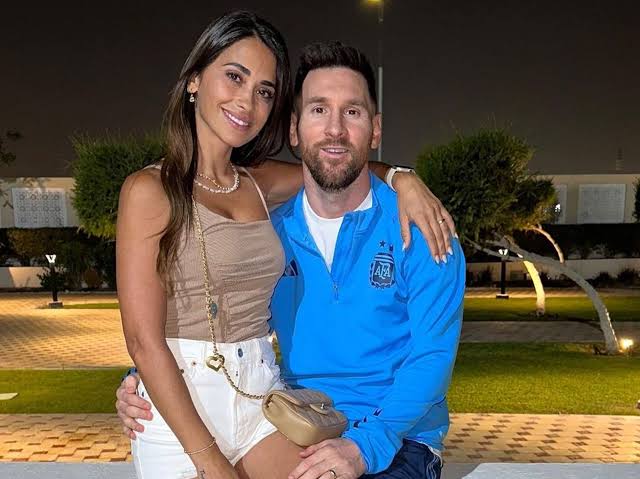 ¡Se cabreó! Antonella deja de seguir a los que hablaron del padre de Messi 