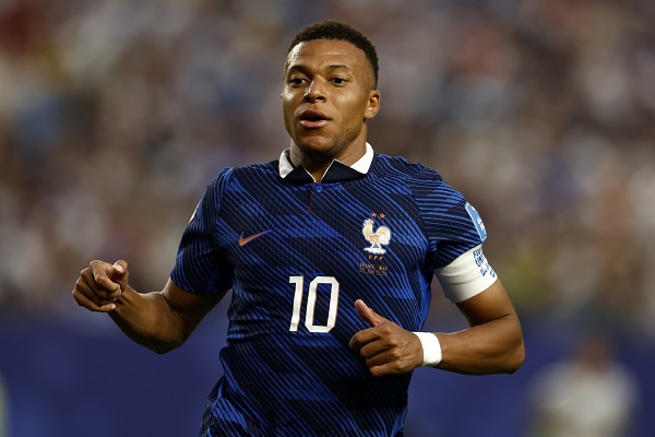 Kylian Mbappé encabezó el triunfo de Francia. Foto: EFE