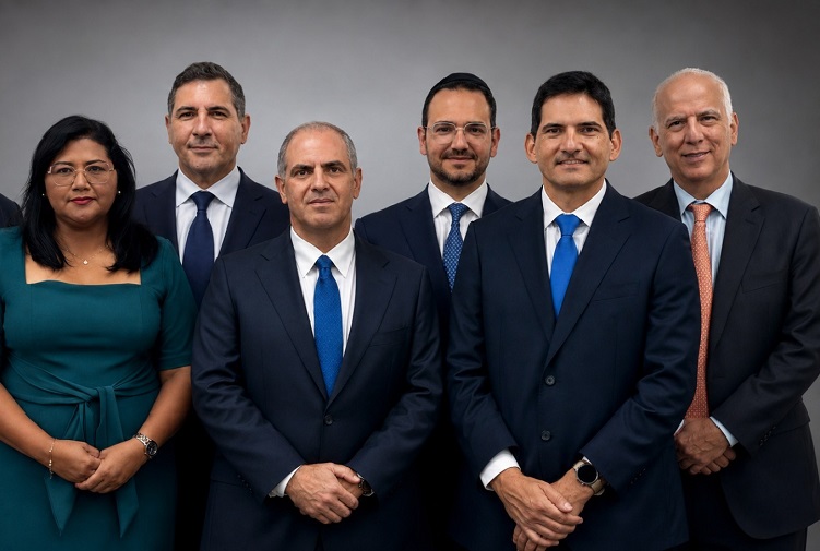 La nueva junta directiva de la Cámara de Comercio en Colón ha establecido una hoja de ruta con cinco aspectos. Foto. Cortesía