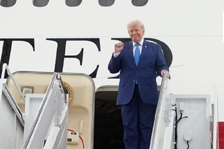 En 2025, el Pentágono aceptó un avión donado por Catar, un aliado clave para EE.UU. en Oriente Medio, y que según Donald Trump, ha "tratado muy bien" al país norteamericano. 