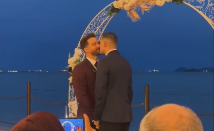 El bailarín Fufo Rosario y su pareja Carlos se casaron otra vez 