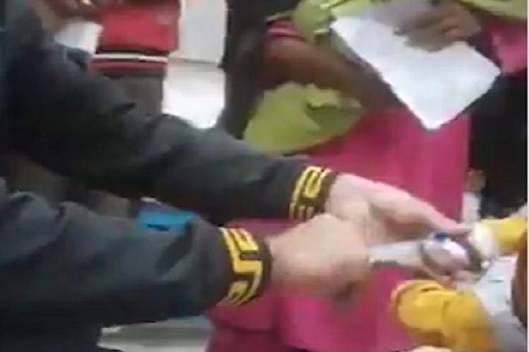Los casos fueron detectados en el hospital Kulsum Bai Valika, una instalación de la Institución de Seguridad Social de los Empleados de Sindh (SESSI, por sus siglas en inglés). Fotos. Redes