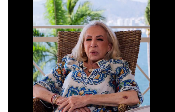 “Soy una momia inmortal”: Laura Bozzo aclara que no ha pelado el bollo 