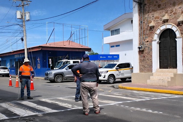 Habrá una campaña de orientación para que los conductores conozcan las nuevas disposiciones antes de su entrada en vigencia. Foto. Thays Domínguez