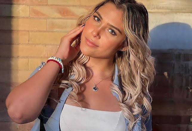 Karina Linnett denuncia que alguien la estaría perjudicando laboralmente 
