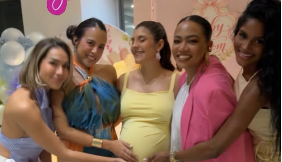 Joseline Pinto rompió en llanto con el tierno festín por el baby shower 