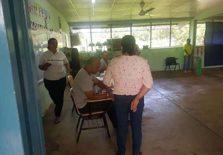 Panameñistas y PRD ganan elecciones del desempate para representante