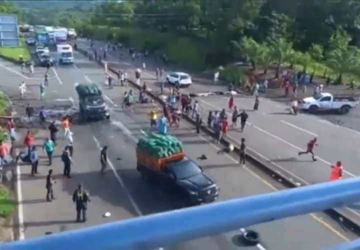 Investigan incidente entre camioneros e indígenas en Horconcitos 