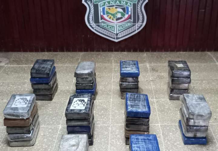 50 paquetes de drogas decomisados en puerto de Bocas 