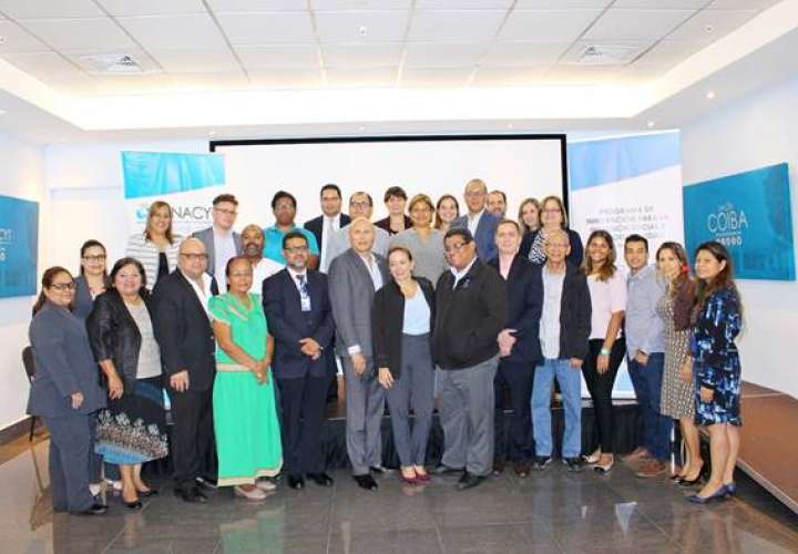Científicos Panameños realizan la Presentación de Avances de Proyectos de I+D