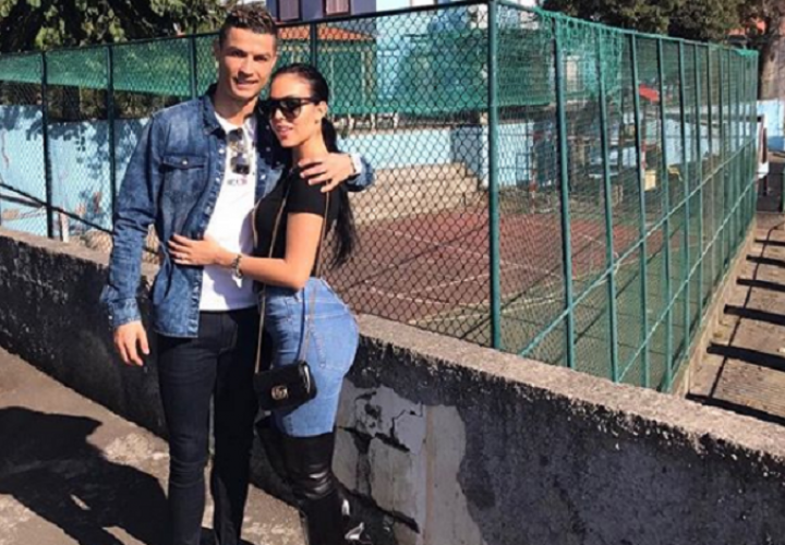 Cristiano Ronaldo junto a su novia Georgina Rodríguez. Foto: Instagram