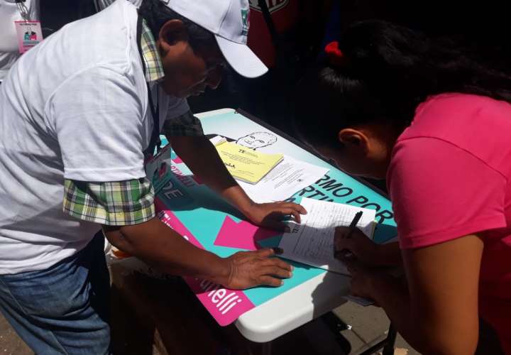 Arranca jornada de recolección de firmas para candidatura de El Loco 