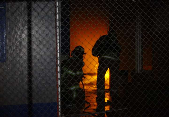 Incendio en establecimiento de servicios aduaneros en Betania