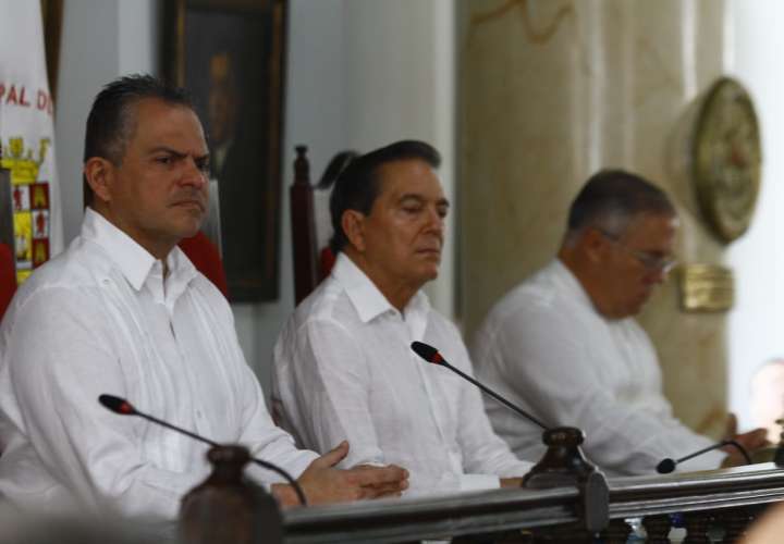 Presidente Cortizo y ministros participan en actos del 3 de Noviembre [Videos]