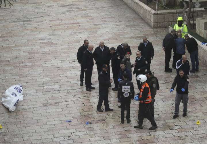 Policía de Israel abate a presunto agresor en Ciudad Vieja