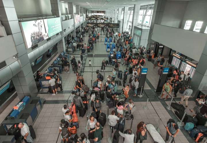 Aeropuerto de Tocumen intensifica medidas sanitarias ante caso de Covid-19