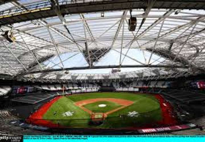 El estadio de Londres fue sede el año pasado de la primera serie de Grandes Ligas  en Inglaterra. 