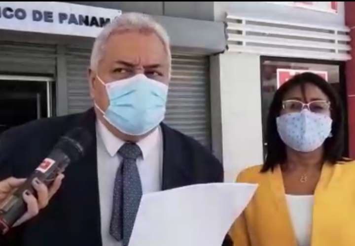 Abogados de Martinelli presentan denuncia contra exmagistrados Zamorano y Díaz