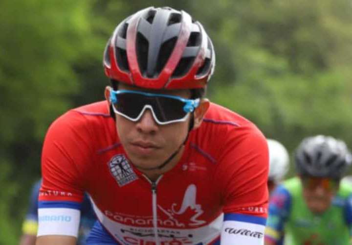 Ciclista panameño Franklin Archibold escala puestos en Vuelta a Colombia