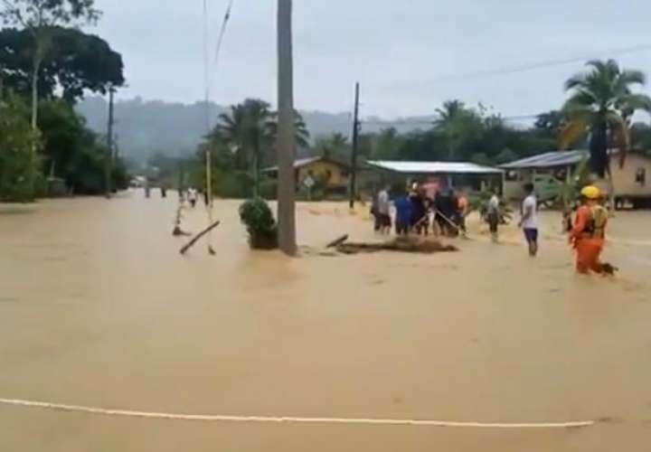 Seis videos muestran por qué se declaró Alerta Amarilla en Bocas