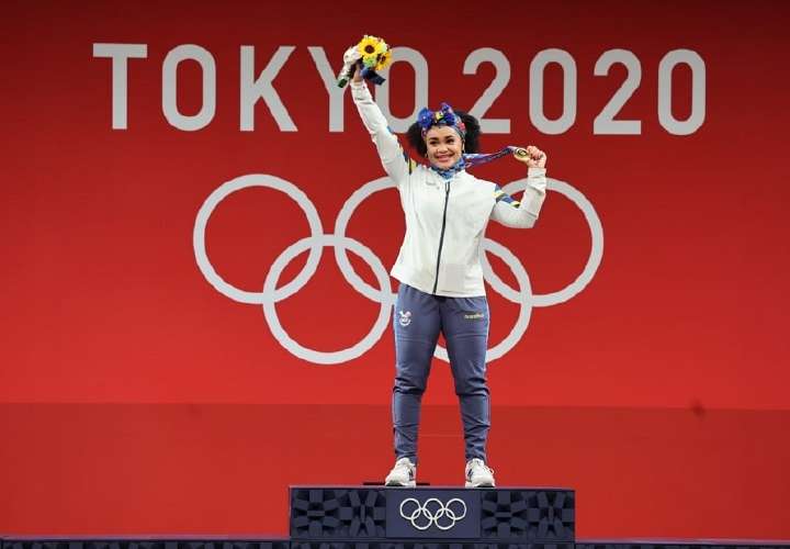 Pesista Neisi Dajomes gana segunda medalla de oro para Ecuador en Tokio 2020