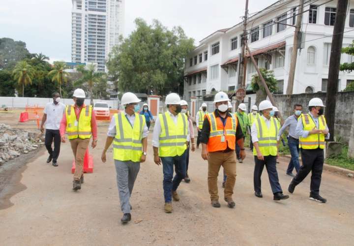 Inspeccionan construcción del nuevo Hospital del Niño 
